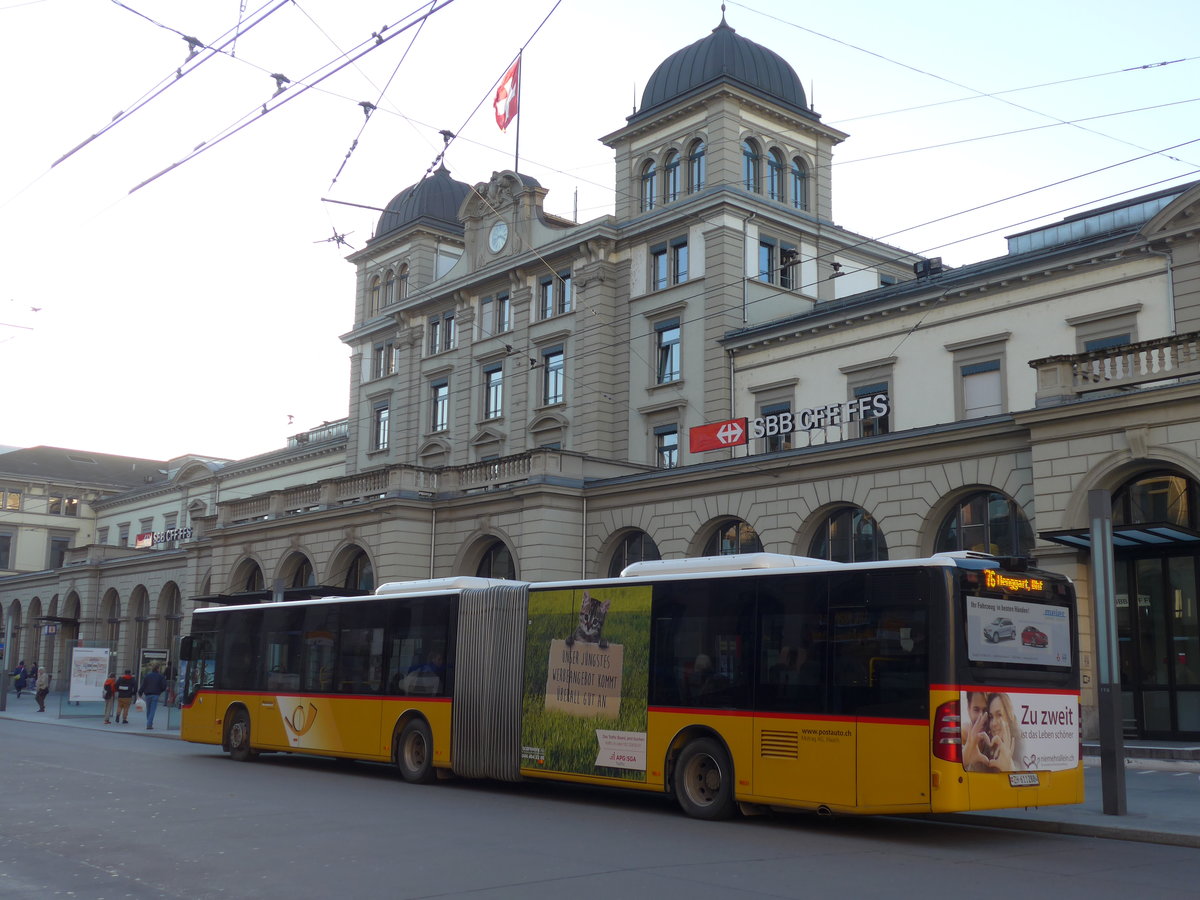 (176'816) - Moser, Flaach - Nr. 278/ZH 611'288 - Mercedes am 28. November 2016 beim Hauptbahnhof Winterthur