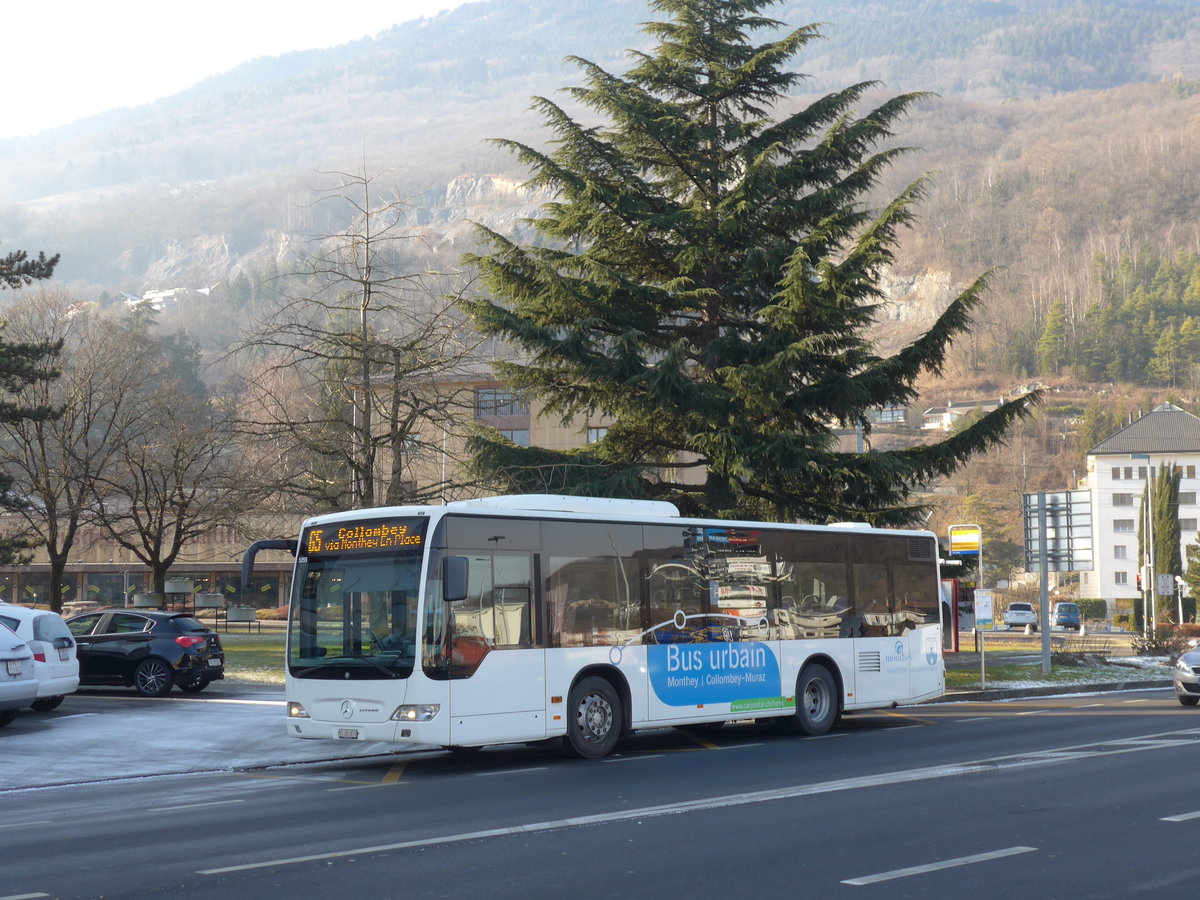 (177'583) - TPC Aigle - VS 383'833 - Mercedes am 2. Januar 2017 in Monthey, En Place