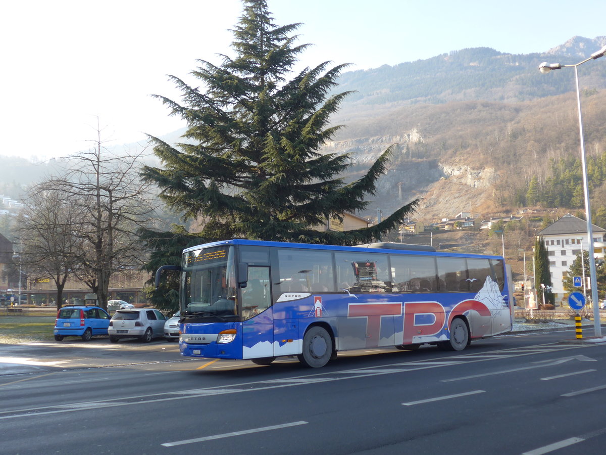 (177'584) - TPC Aigle - Nr. 8/VS 4151 - Setra am 2. Januar 2017 in Monthey, En Place