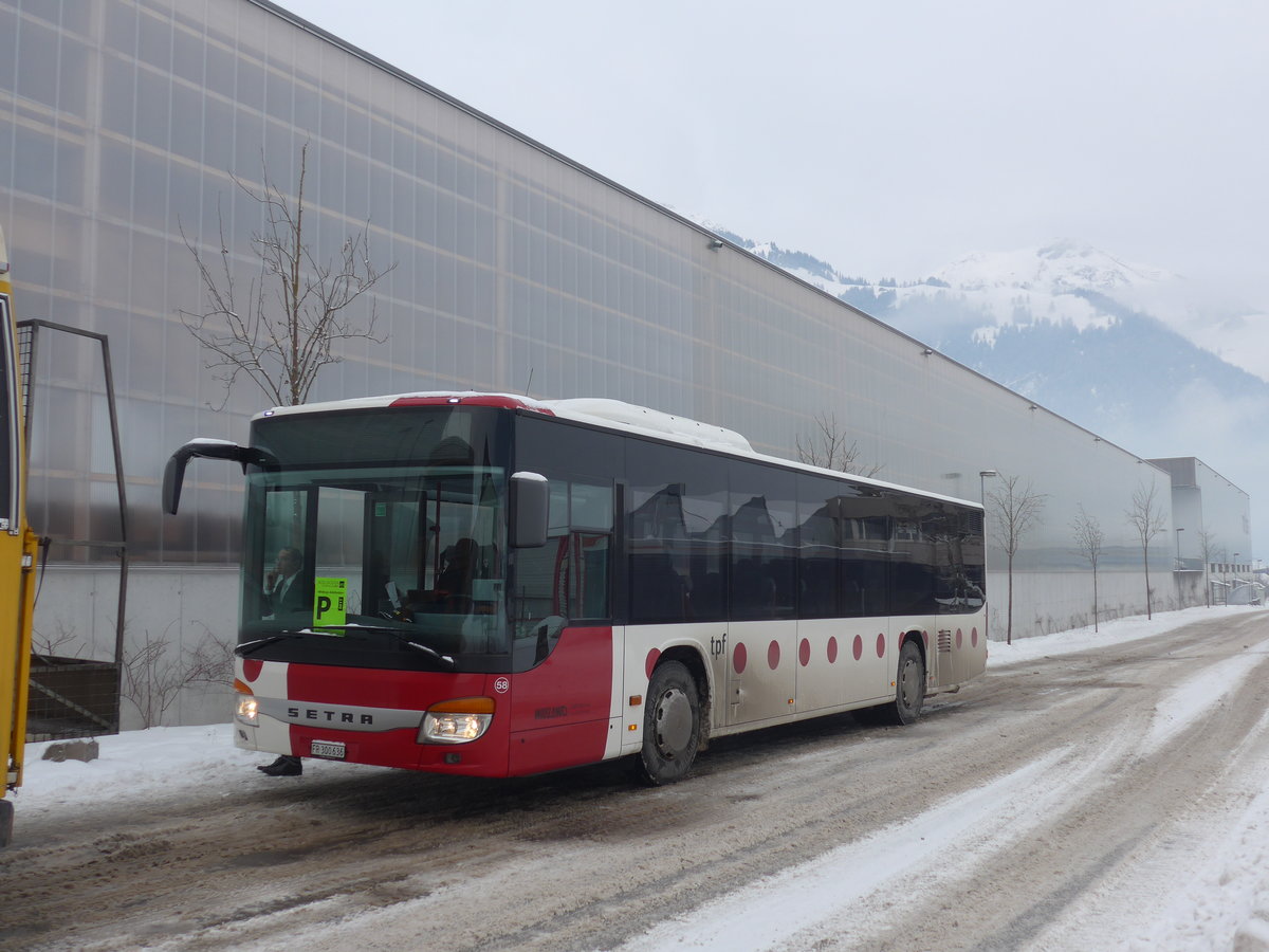 (177'927) - Wieland, Murten - Nr. 58/FR 300'636 - Setra am 8. Januar 2017 beim Bahnhof Frutigen