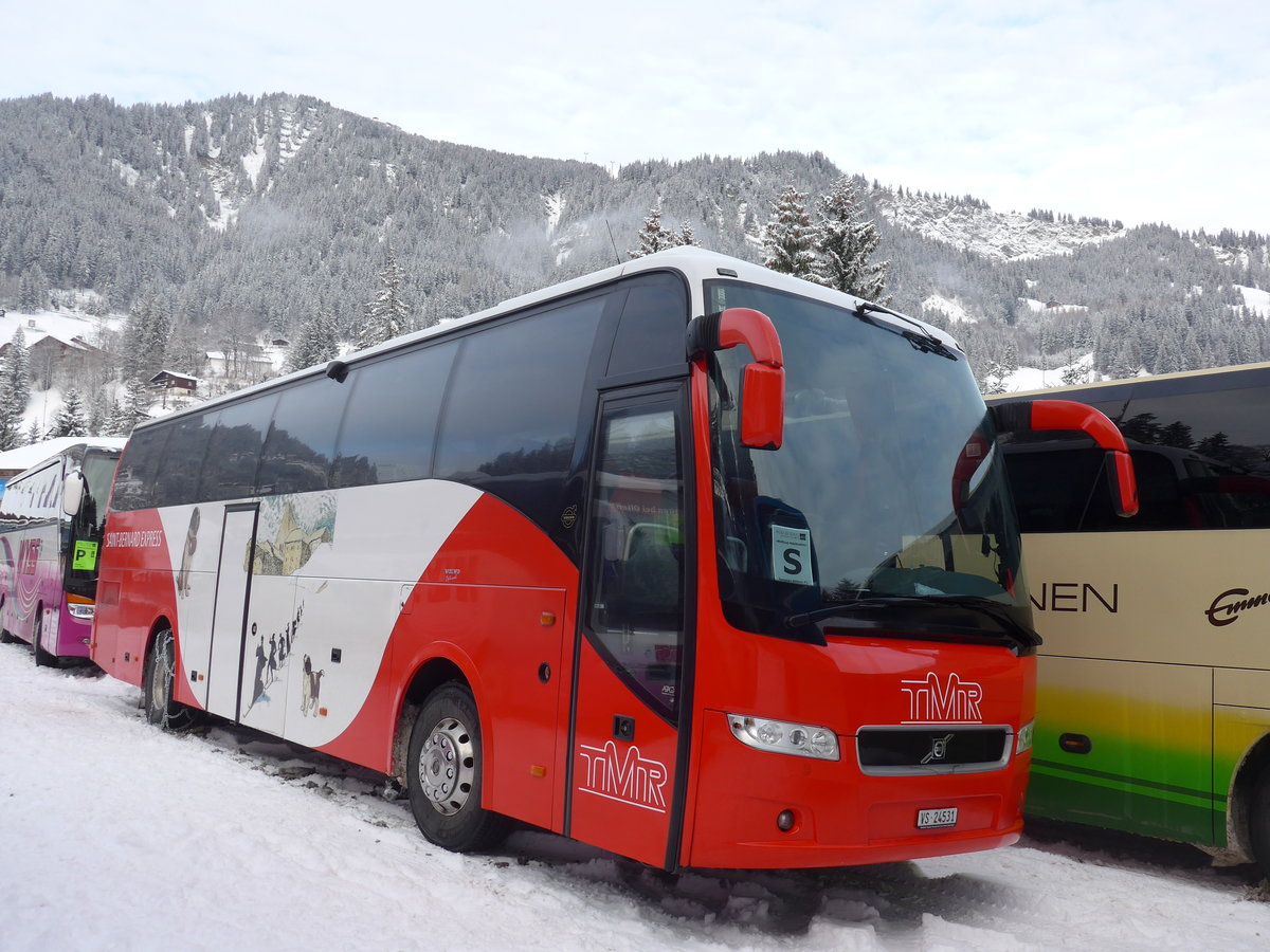 (177'944) - TMR Martigny - VS 24'531 - Volvo am 8. Januar 2017 in Adelboden, ASB