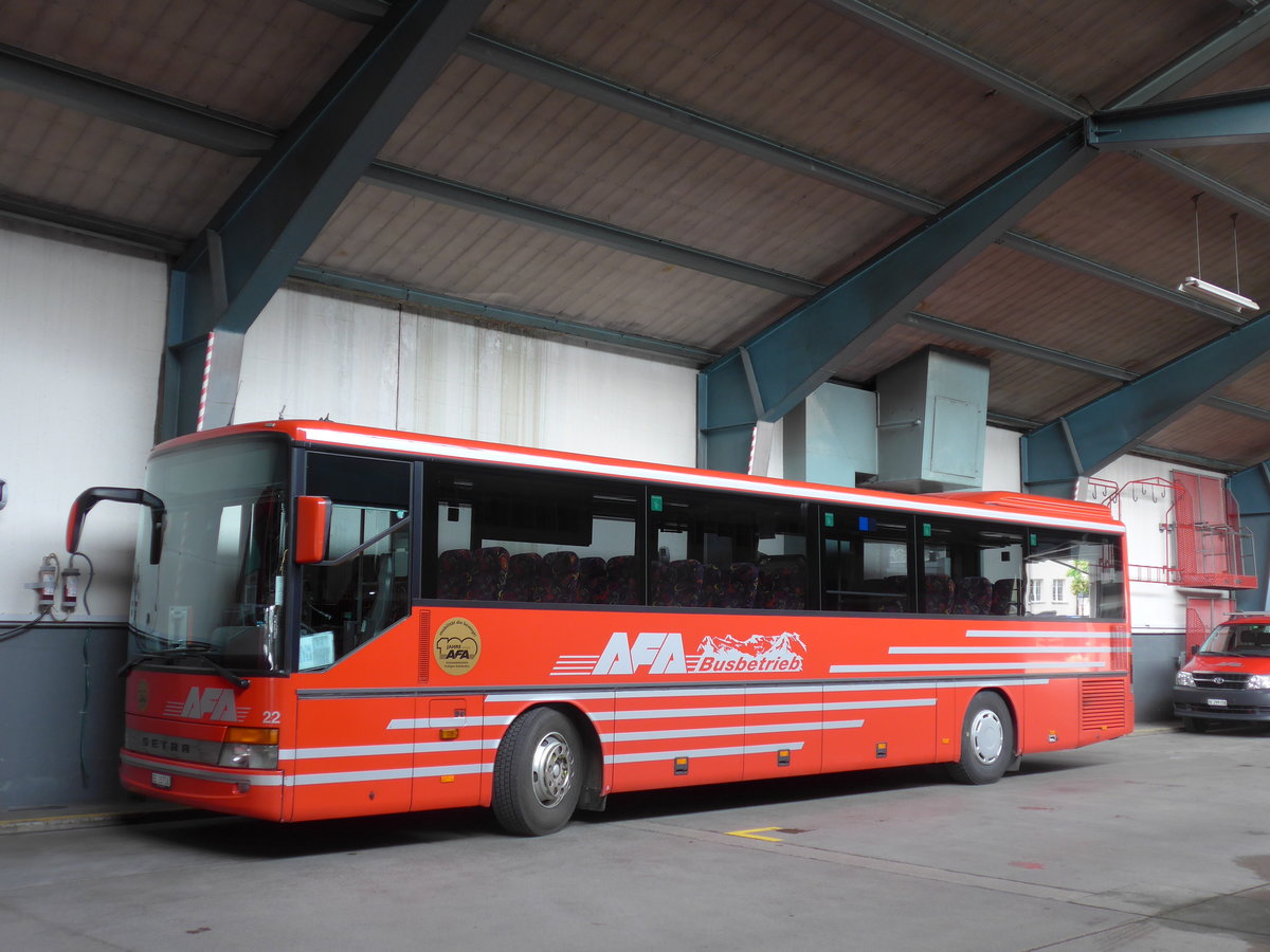 (180'975) - AFA Adelboden - Nr. 22/BE 26'708 - Setra (ex Nr. 8) am 4. Juni 2017 im Autobahnhof Adelboden