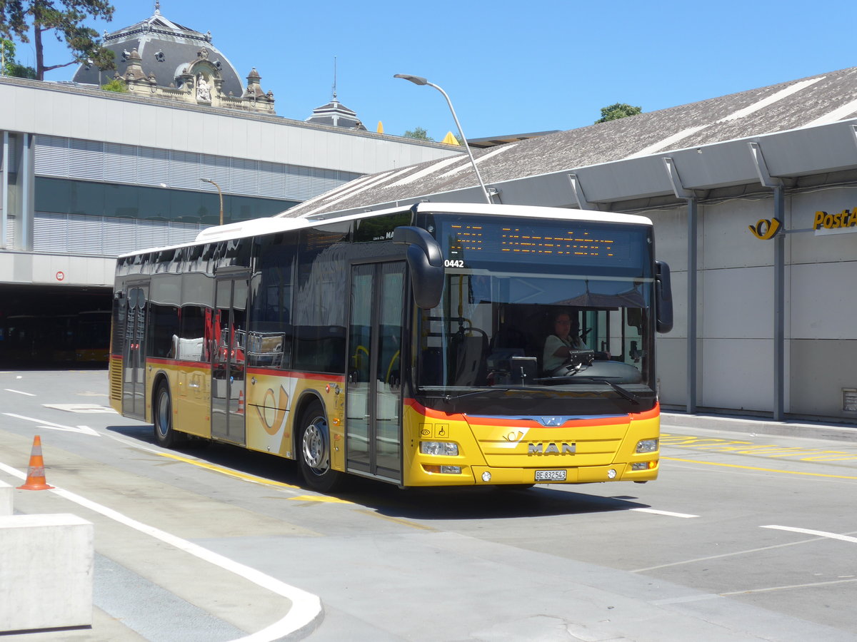 (181'218) - PostAuto Bern - Nr. 543/BE 832'543 - MAN am 18. Juni 2017 in Bern, Postautostation