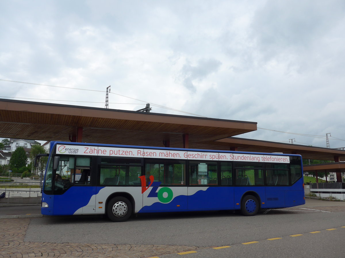 (181'958) - VZO Grningen - Nr. 1/ZH 41'401 - Mercedes am 10. Juli 2017 beim Bahnhof Wetzikon