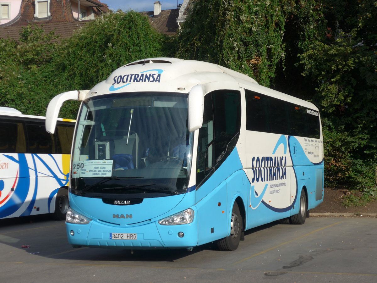 (182'706) - Aus Spanien: Socitransa, Pazos - 3402 HRG - MAN/Irizar am 5. August 2017 in Zrich, Sihlquai