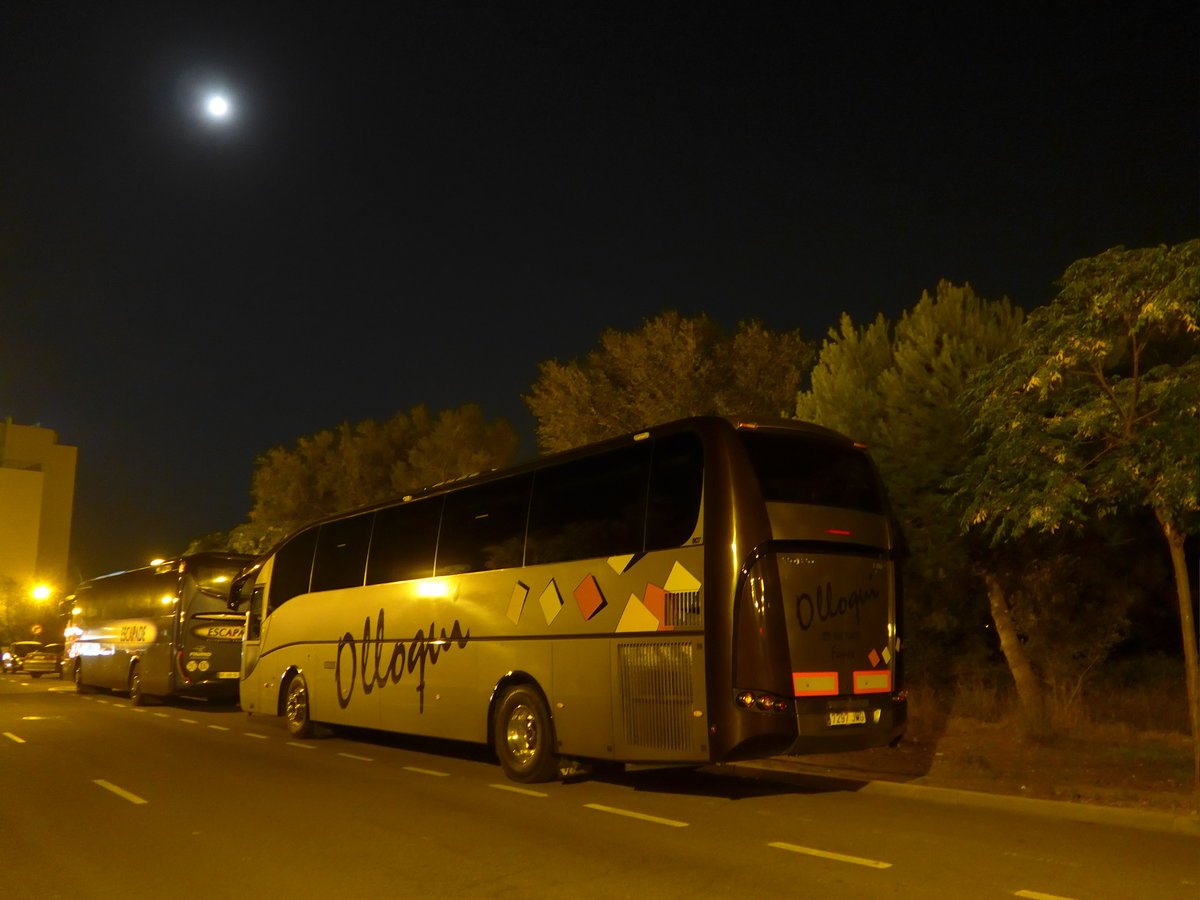 (185'714) - Olloqui, Funes - 7297 JWG - Volvo/Sunsundegui am 29. September 2017 in Roses