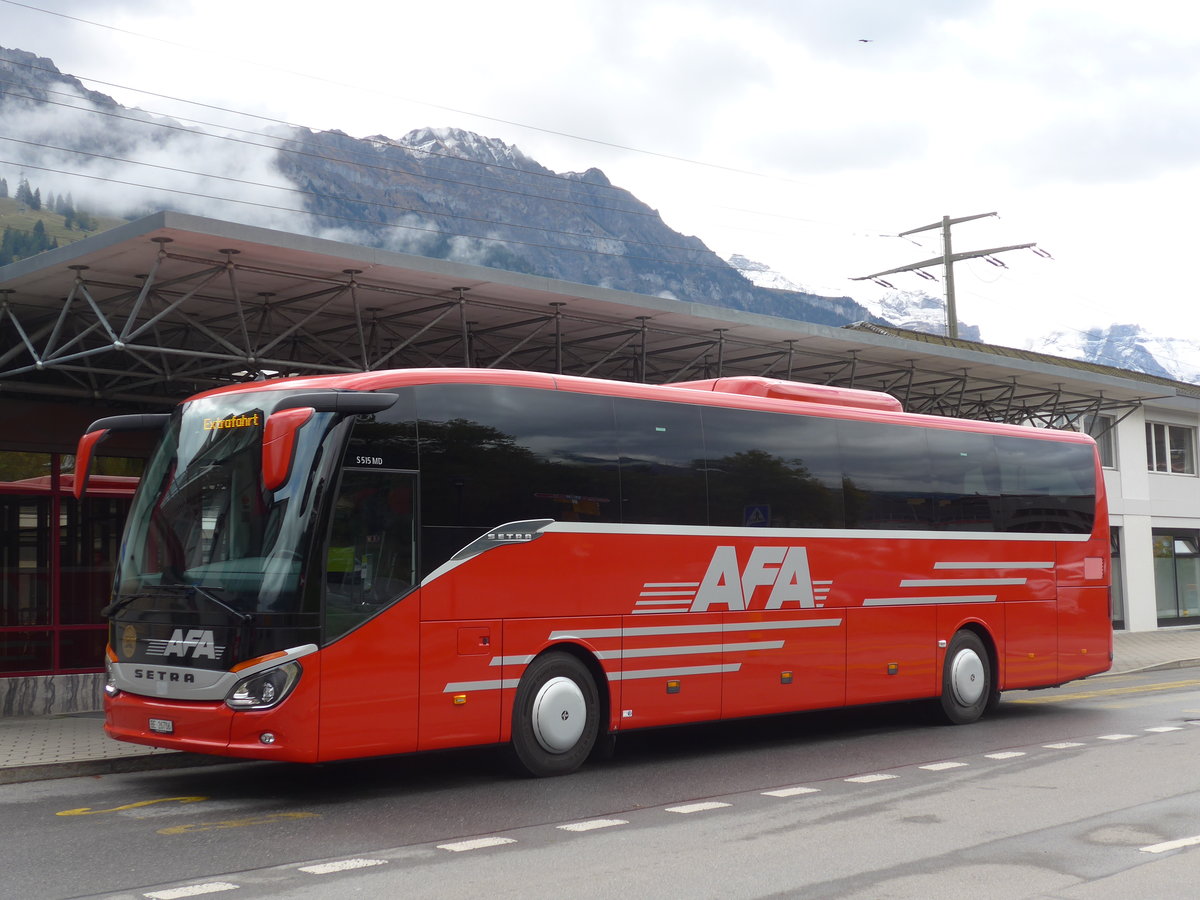 (185'770) - AFA Adelboden - Nr. 25/BE 26'706 - Setra am 8. Oktober 2017 beim Bahnhof Frutigen