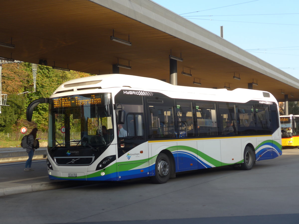 (185'964) - SBK Kreuzlingen - TG 161'783 - Volvo am 19. Oktober 2017 beim Bahnhof Kreuzlingen