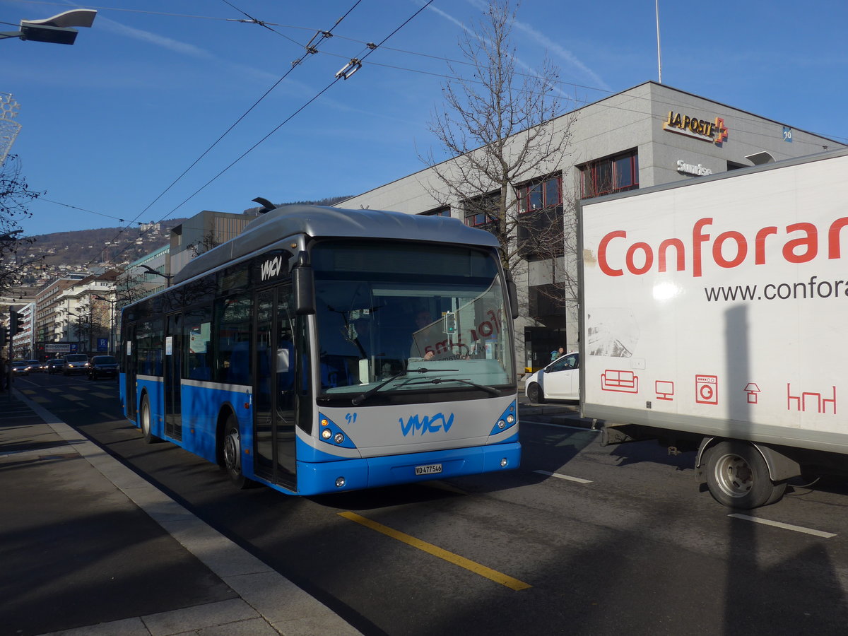 (187'218) - VMCV Clarens - Nr. 91/VD 477'546 - Van Hool am 23. Dezember 2017 beim Bahnhof Vevey