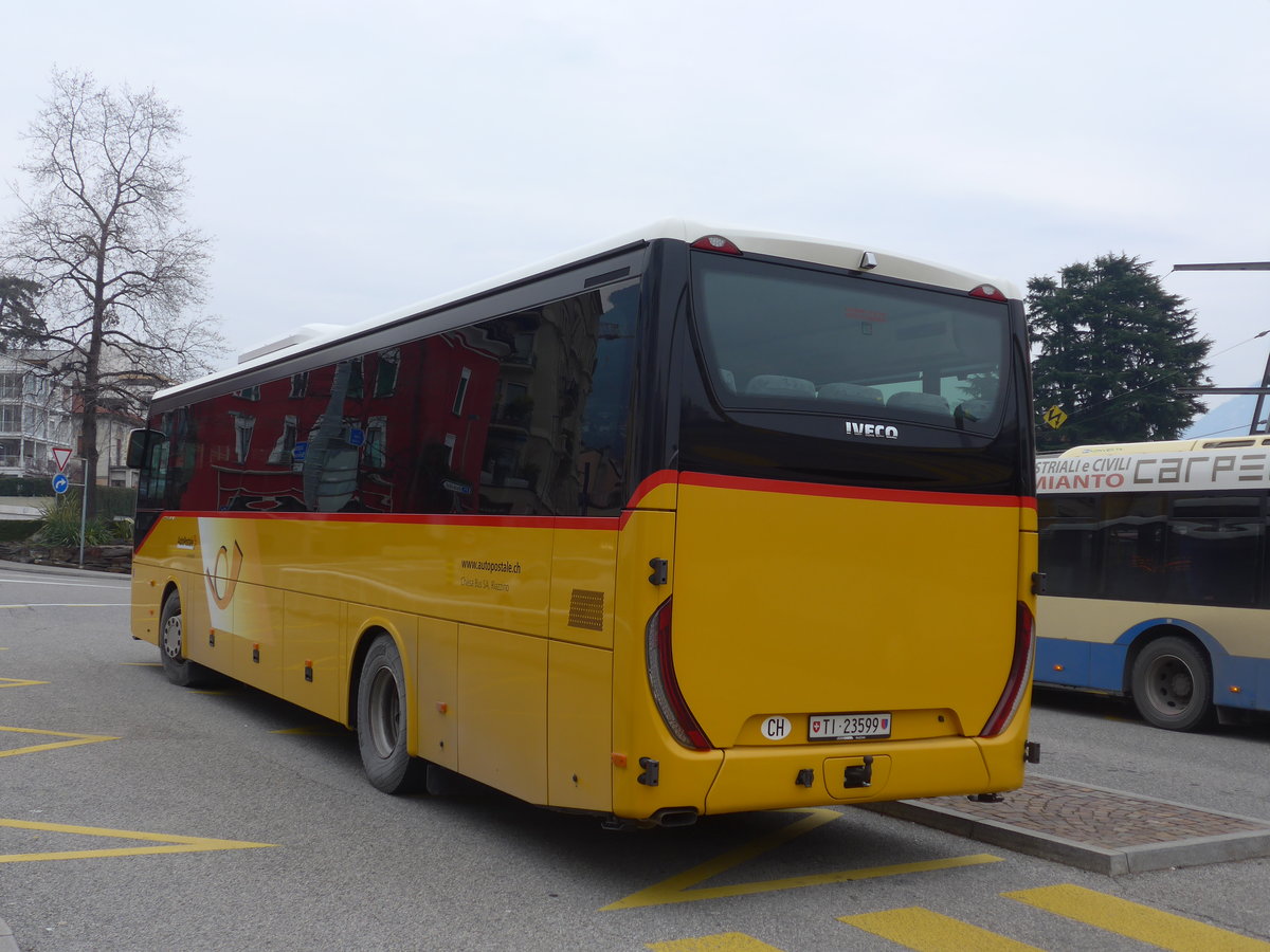 (188'853) - Chiesa, Riazzino - TI 23'599 - Iveco am 17. Februar 2018 beim Bahnhof Locarno