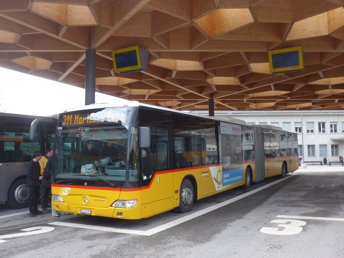 (188'895) - PostAuto Wallis - Nr. 11/VS 241'997 - Mercedes am 18. Februar 2018 beim Bahnhof Sion