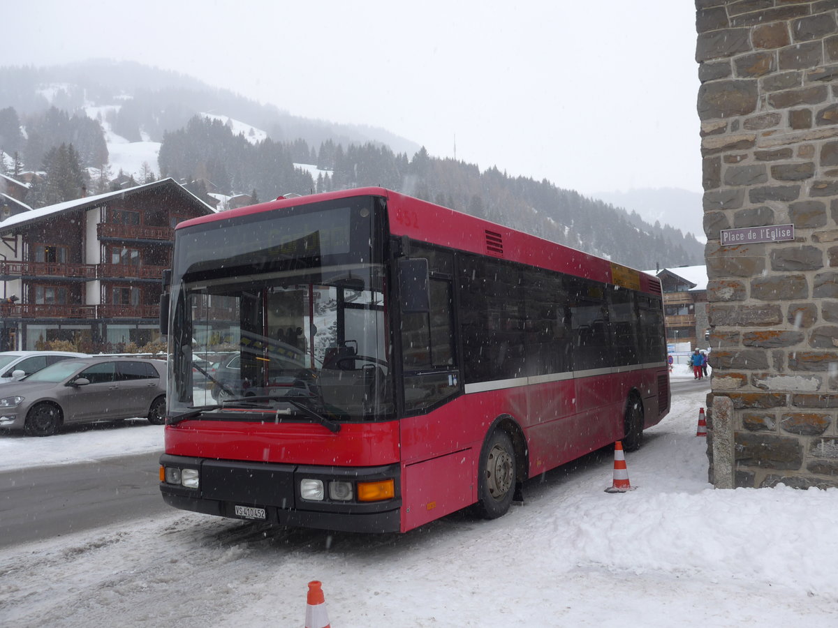 (188'989) - Tlmorgins, Morgins - VS 410'452 - MAN/Berkhof (ex Dysli, Bern Nr. 467; ex Bernmobil, Bern Nr. 452) am 3. Mrz 2018 in Morgins, Place d'Eglise