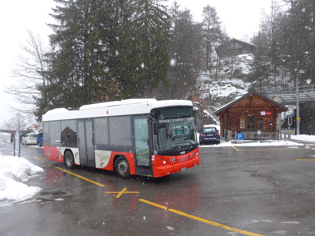 (189'011) - TMR Martigny - Nr. 16/VS 209'784 - Scania/Hess (ex Hess, Bellach) am 3. Mrz 2018 beim Bahnhof Les Marcottes