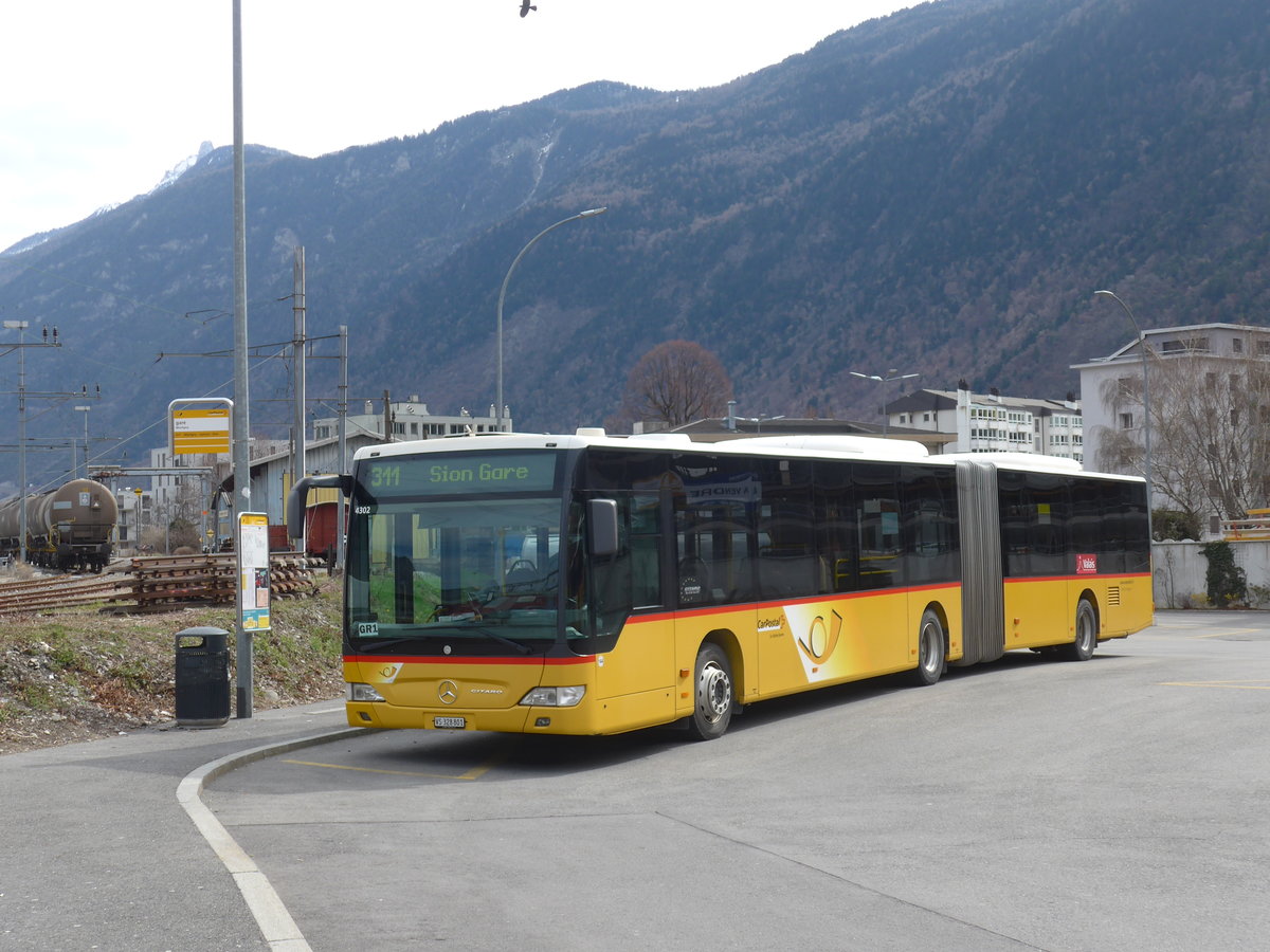 (189'725) - TMR Martigny - Nr. 144/VS 328'801 - Mercedes am 30. Mrz 2018 beim Bahnhof Martigny