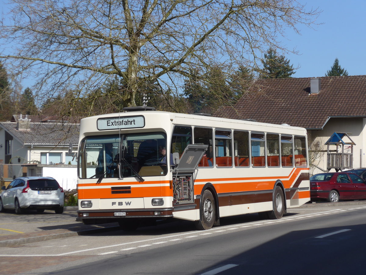 (190'075) - Wegmller, Mnsingen - BE 399'675 - FBW/R&J (ex Bamert, Wollerau) am 7. April 2018 in Kernenried, Gasthof Lwen