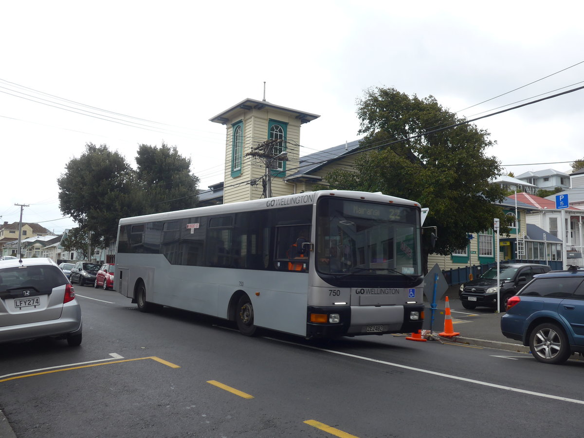 (191'691) - GO Wellington - Nr. 750/ZE2402 - MAN/Designline am 27. April 2018 in Wellington