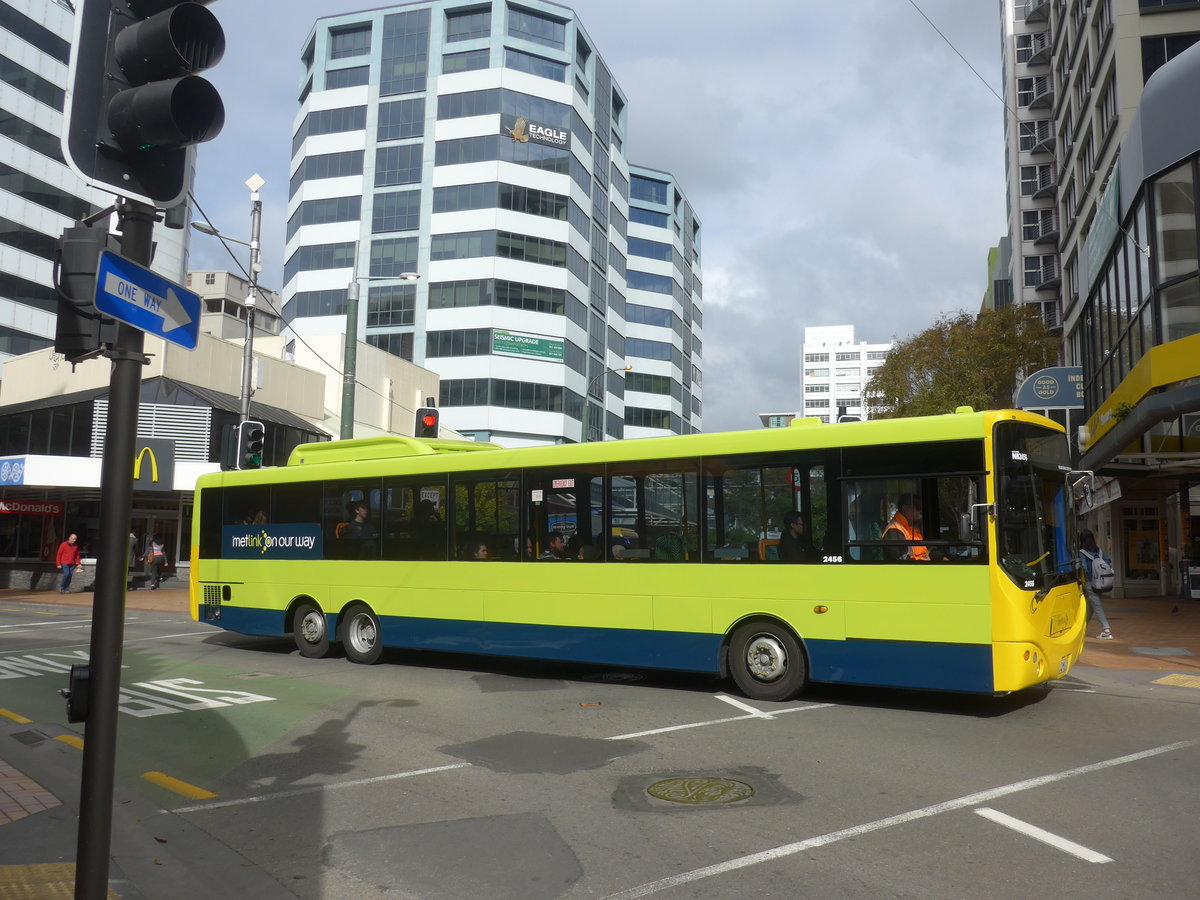 (191'717) - GO Wellington - Nr. 2456/CQM378 - MAN/Designline am 27. April 2018 in Wellington