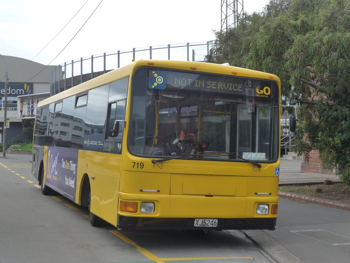 (191'736) - GO Wellington - Nr. 719/XJ5246 - MAN/Designline (ex Stagecoach, Auckland Nr. 719) am 27. April 2018 beim Bahnhof Wellington