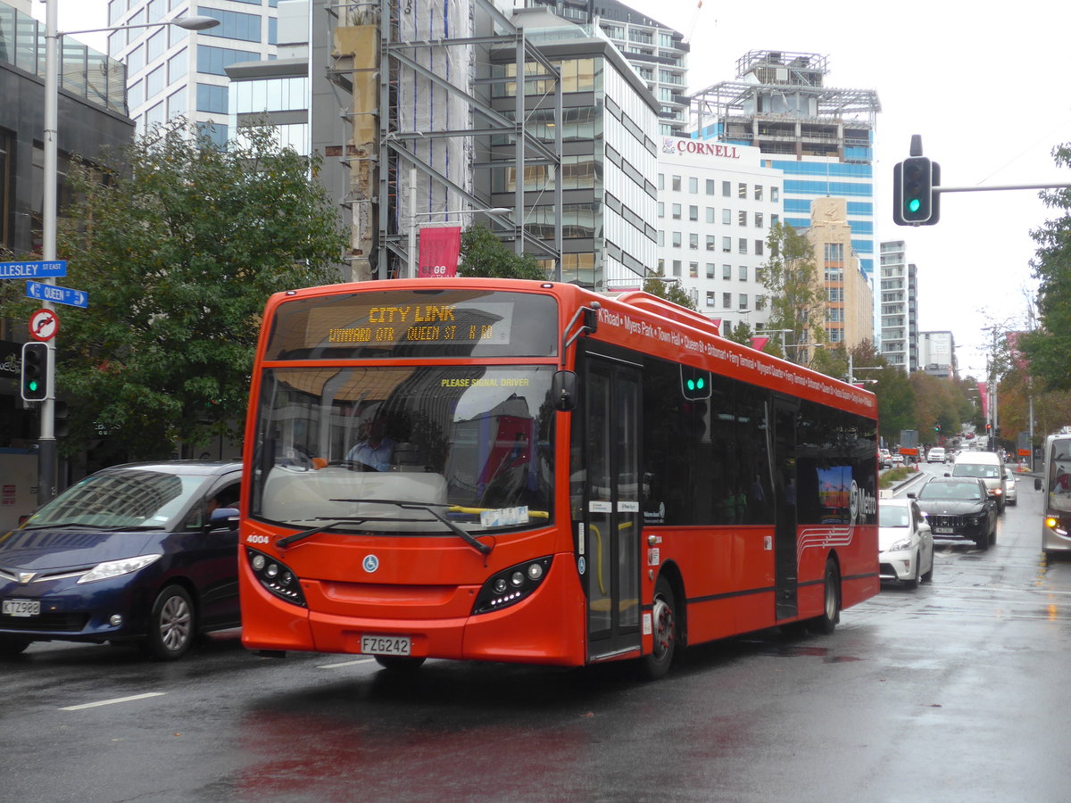 (192'098) - AT Metro, Auckland - Nr. 4004/FZG242 - Alexander Dennis/KiwiBus am 30. April 2018 in Auckland