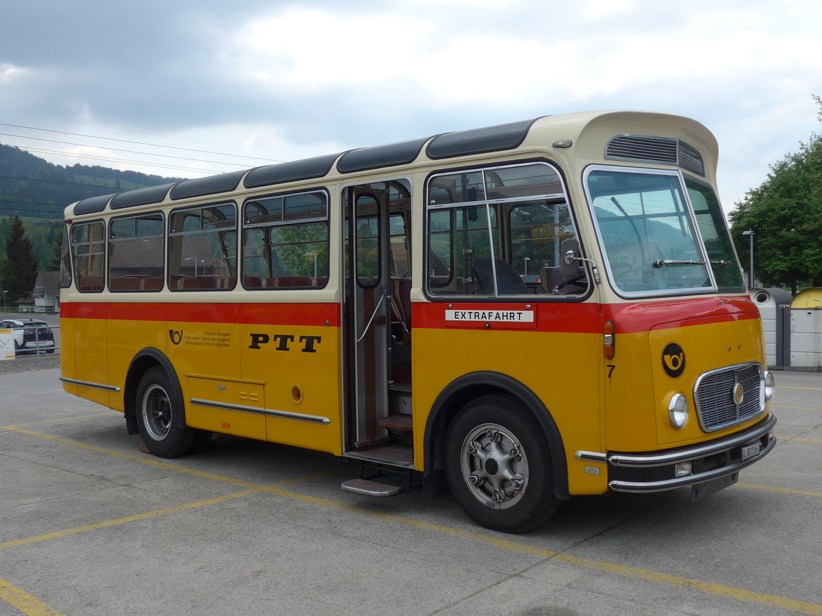 (192'758) - Niederer, Filzbach - Nr. 7/GL 80'116 U - FBW/Hess (ex P 23'213) am 5. Mai 2018 in Nesslau, Hauptstrasse