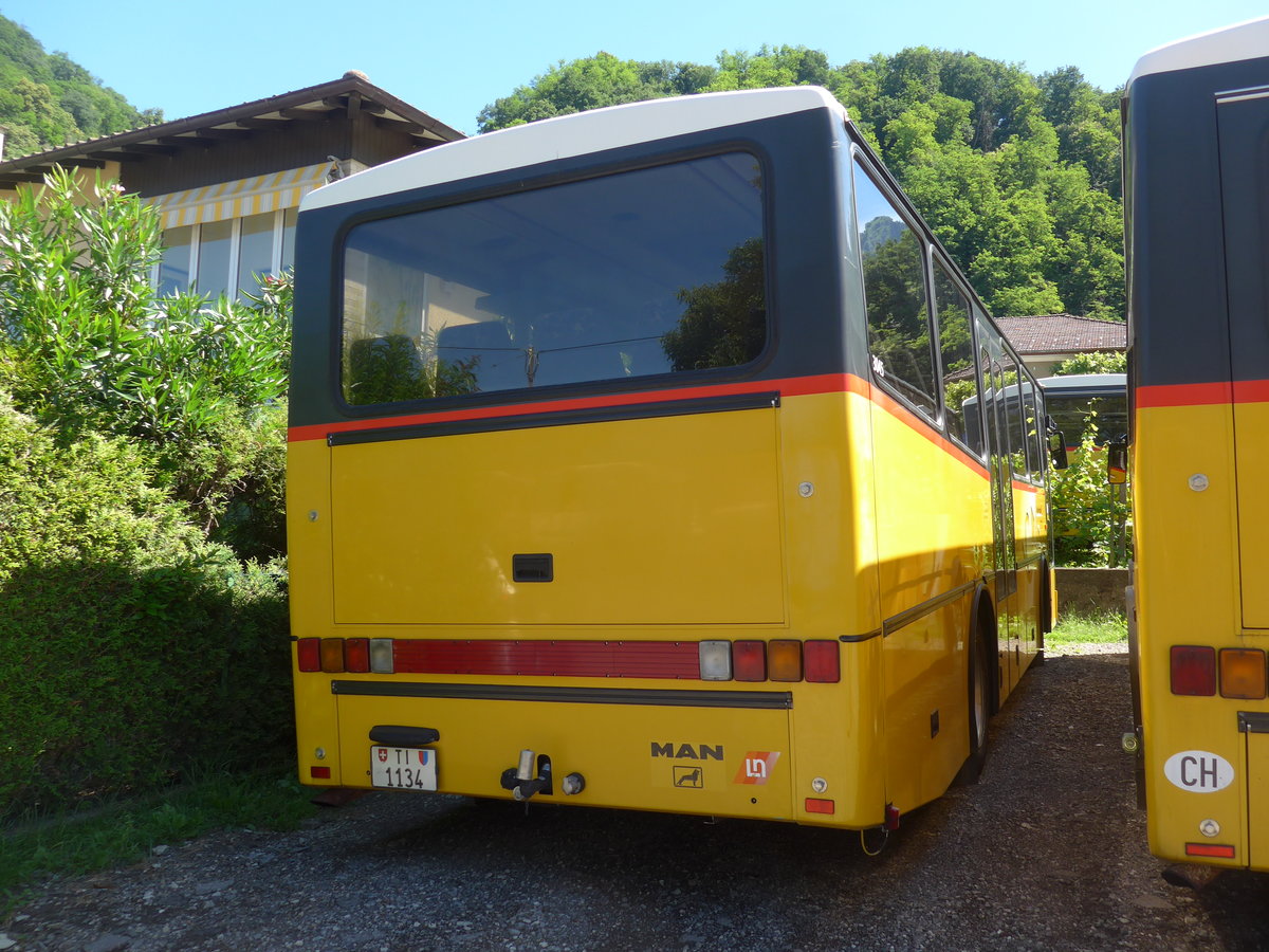 (193'817) - Merzaghi, Maroggia - TI 1134 - MAN/Lauber am 9. Juni 2018 in Maroggia, Garage