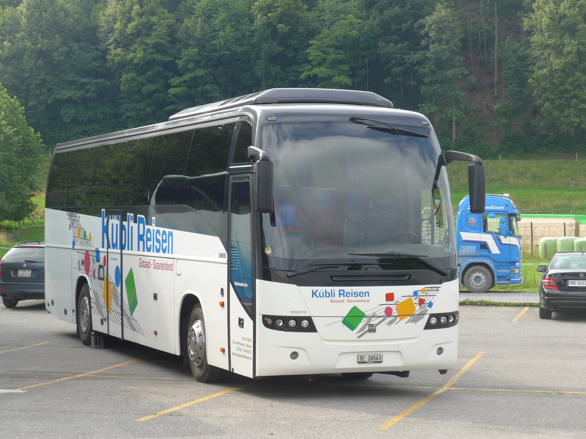 (194'026) - Kbli, Gstaad - BE 26'563 - Volvo (ex AAGK Koppigen Nr. 25) am 17. Juni 2018 in Steffisburg, Studer