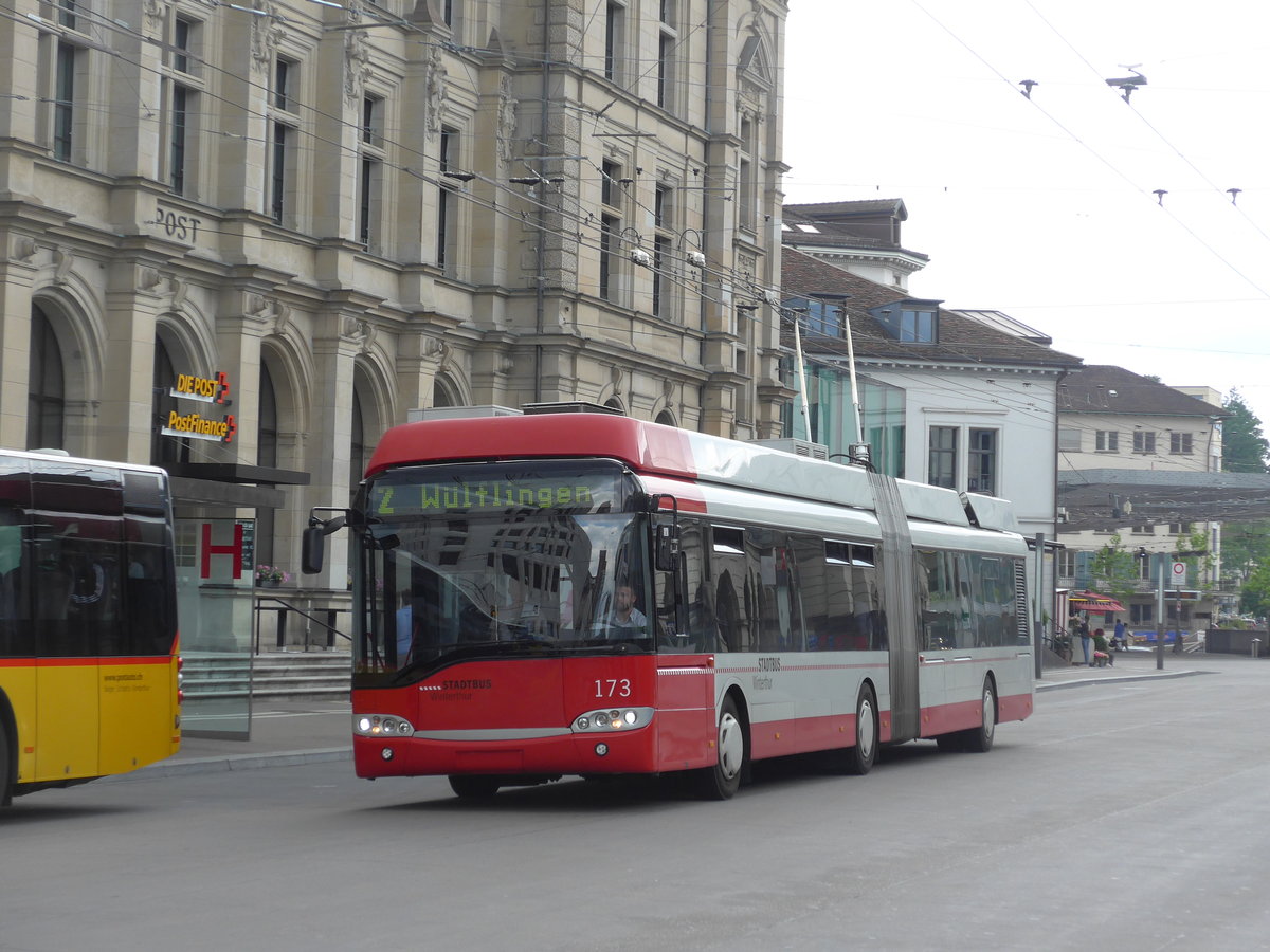 (194'053) - SW Winterthur - Nr. 173 - Solaris Gelenktrolleybus am 17. Juni 2018 beim Hauptbahnhof Winterthur