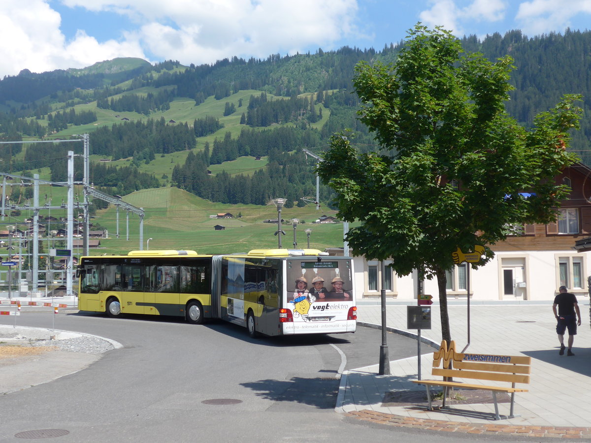 (194'709) - STI Thun - Nr. 700/BE 849'700 - MAN am 9. Juli 2018 beim Bahnhof Zweisimmen