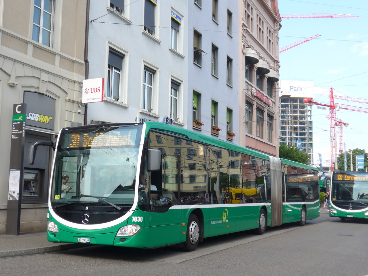 (195'176) - BVB Basel - Nr. 7030/BS 99'330 - Mercedes am 23. Juli 2018 beim Bahnhof Basel