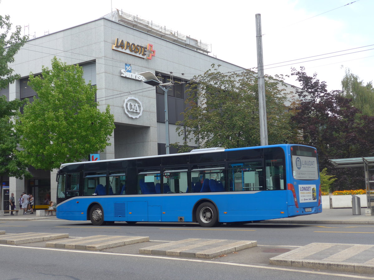 (195'724) - VMCV Clarens - Nr. 84/VD 1227 - Van Hool am 6. August 2018 beim Bahnhof Vevey