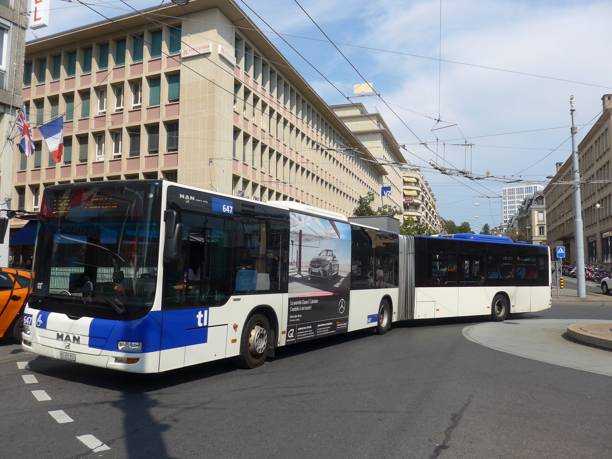 (195'761) - TL Lausanne - Nr. 647/VD 201'254 - MAN am 6. August 2018 beim Bahnhof Lausanne