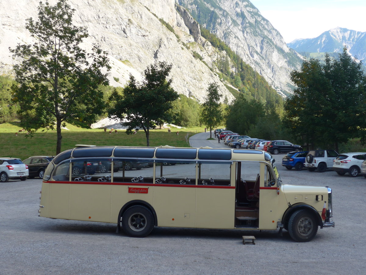 (196'750) - Wll, Maurach - SZ 4 HML - Berna/Gangloff (ex Rapold, CH-Neuhausen; ex Spring, CH-Schwenden; ex Kunz, CH-Schwenden) am 11. September 2018 auf der Gramai Alm