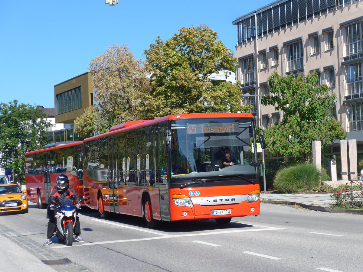 (196'973) - Hvels, Trostberg - TS-VA 1018 - Setra am 12. September 2018 beim Bahnhof Bad Reichenhall