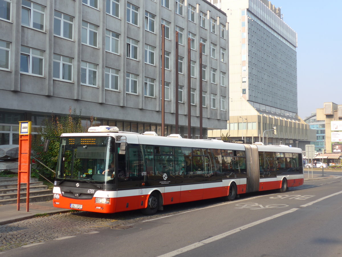 (198'381) - DPP Praha - Nr. 6701/2AJ 0131 - SOR am 18. Oktober 2018 in Praha, Prazskho