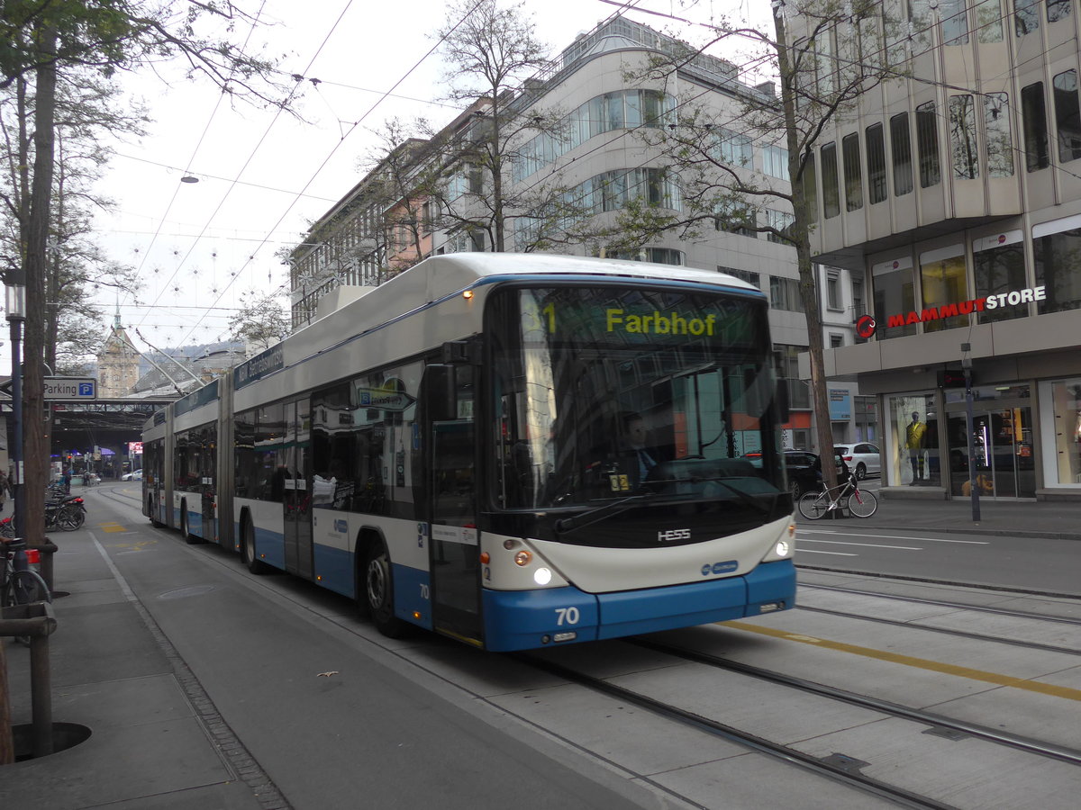 (199'440) - VBZ Zrich - Nr. 70 - Hess/Hess Doppelgelenktrolleybus am 18. November 2018 in Zrich, Lwenstrasse