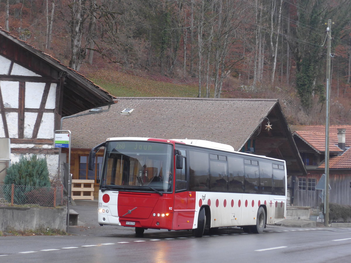 (199'621) - TPF Fribourg - Nr. 92/FR 300'236 - Volvo am 26. November 2018 in Reidenbach