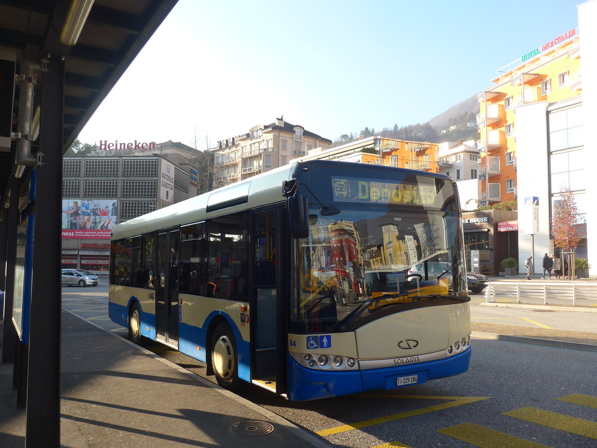 (199'777) - FART Locarno - Nr. 84/TI 229'184 - Solaris am 7. Dezember 2018 beim Bahnhof Locarno