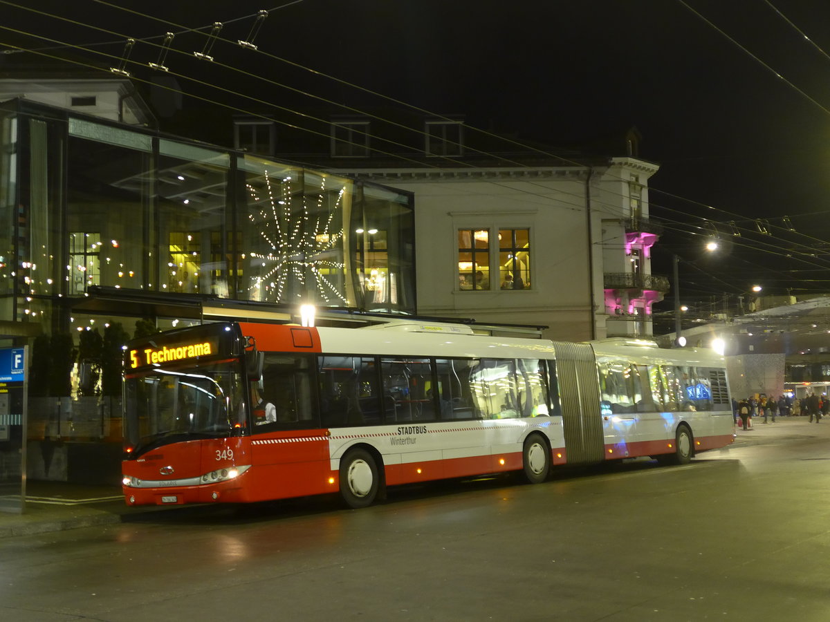 (200'074) - SW Winterthur - Nr. 349/ZH 766'349 - Solaris am 22. Dezember 2018 beim Hauptbahnhof Winterthur 