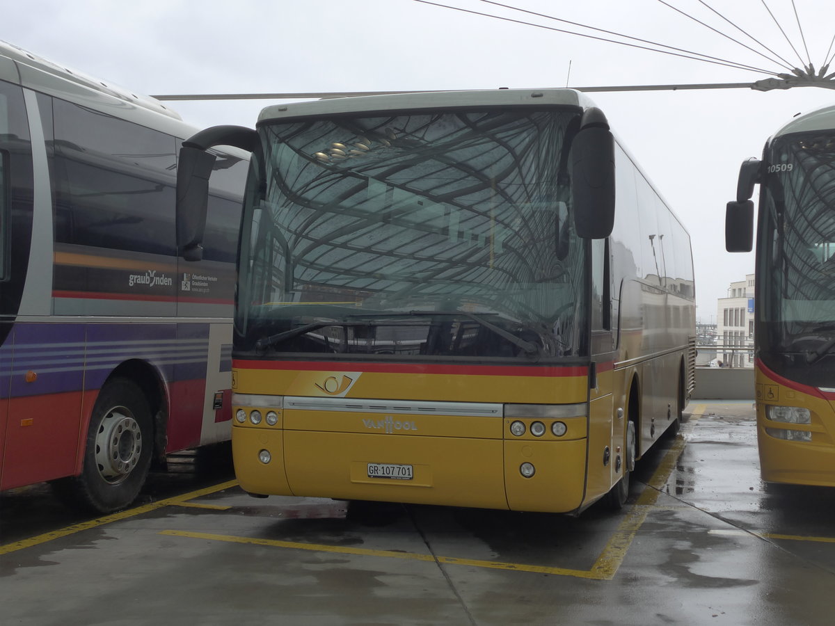 (200'615) - PostAuto Graubnden - GR 107'701 - Van Hool am 2. Januar 2019 in Chur, Postautostation