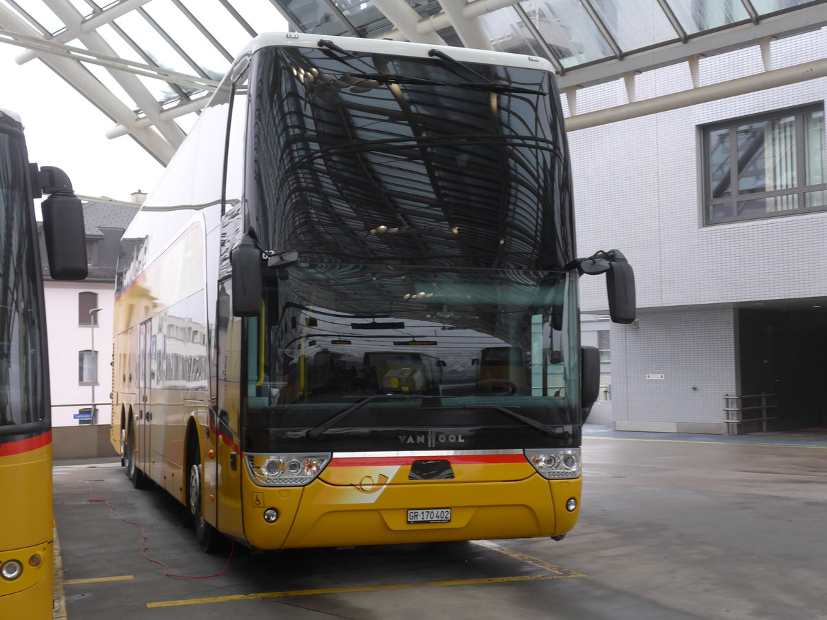 (201'377) - PostAuto Graubnden - GR 170'402 - Van Hool am 2. Februar 2019 in Chur, Postautostation