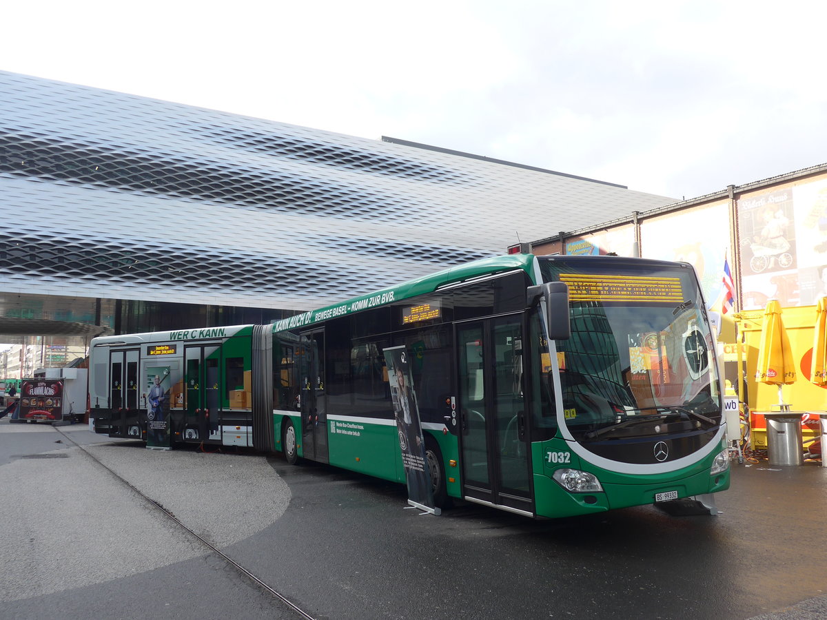 (201'531) - BVB Basel - Nr. 7032/BS 99'332 - Mercedes am 11. Februar 2019 in Basel, MUBA