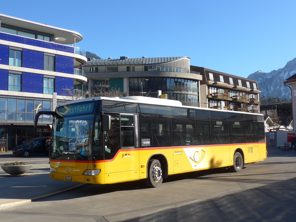 (201'730) - Steiner, Ortschwaben - Nr. 12/BE 68'012 - Mercedes am 18. Februar 2019 beim Bahnhof Interlaken West (Einsatz PostAuto)