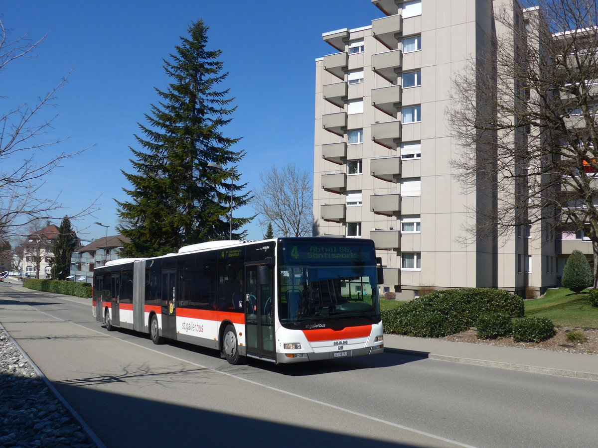 (202'703) - St. Gallerbus, St. Gallen - Nr. 282/SG 198'282 - MAN am 21. Mrz 2019 beim Bahnhof Wittenbach