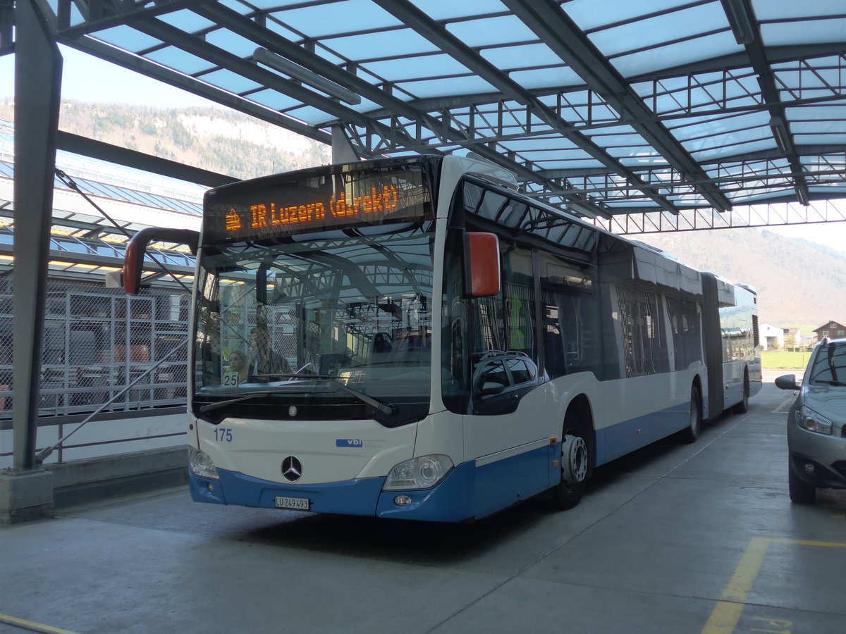 (203'291) - VBL Luzern - Nr. 175/LU 249'493 - Mercedes am 30. Mrz 2019 beim Bahnhof Stans