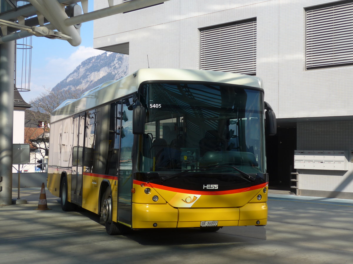 (203'801) - PostAuto Graubnden - GR 86'897 - Scania/Hess am 19. April 2019 in Chur, Postautostation