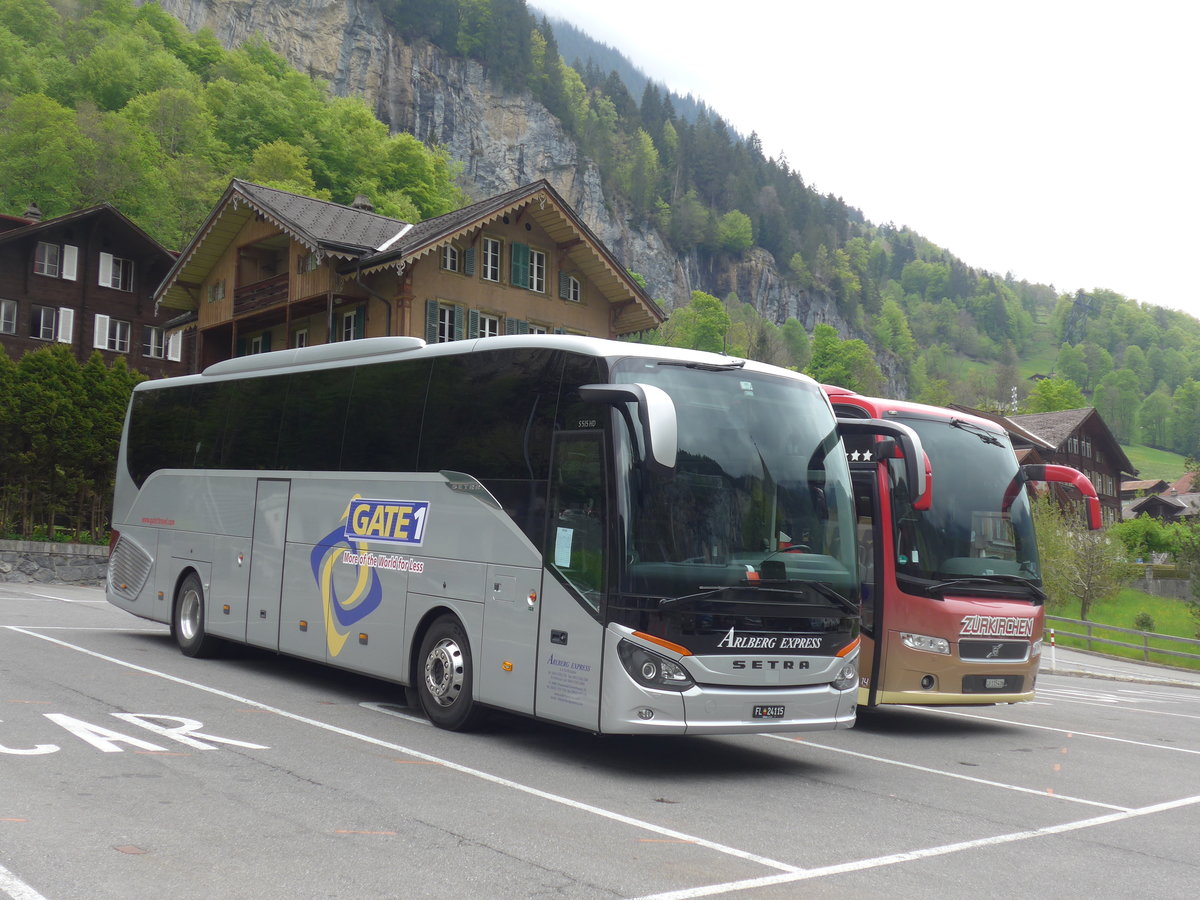 (205'316) - Aus Liechtenstein: Arlberg Express, Schaanwald - FL 24'115 - Setra am 19. Mai 2019 in Lauterbrunnen, Kirche