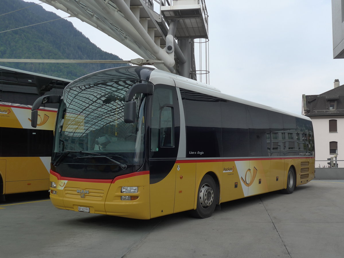 (206'189) - PostAuto Graubnden - GR 162'991 - MAN am 9. Juni 2019 in Chur, Postautostation