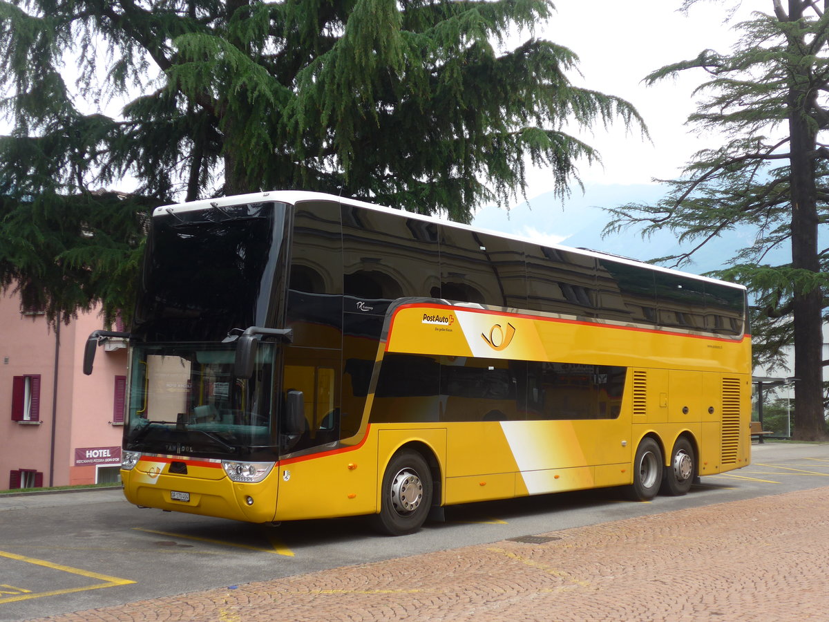 (206'210) - PostAuto Graubnden - GR 170'404 - Van Hool am 9. Juni 2019 beim Bahnhof Bellinzona