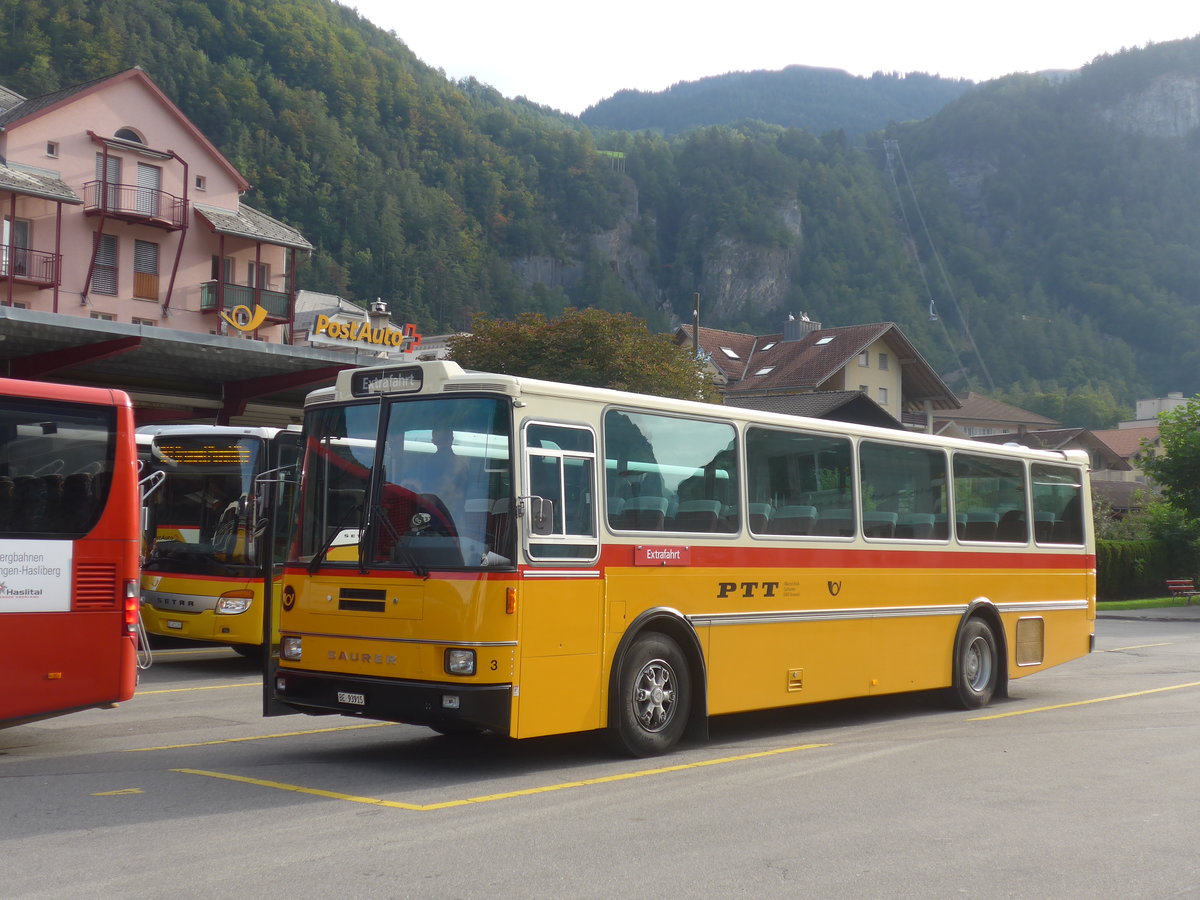 (209'738) - Kolb, Grasswil - Nr. 3/BE 93'915 - Saurer/R&J (ex Schmocker, Stechelberg Nr. 3; ex Schmocker, Stechelberg Nr. 1; ex Gertsch, Stechelberg Nr. 1) am 22. September 2019 in Meiringen, Postautostation