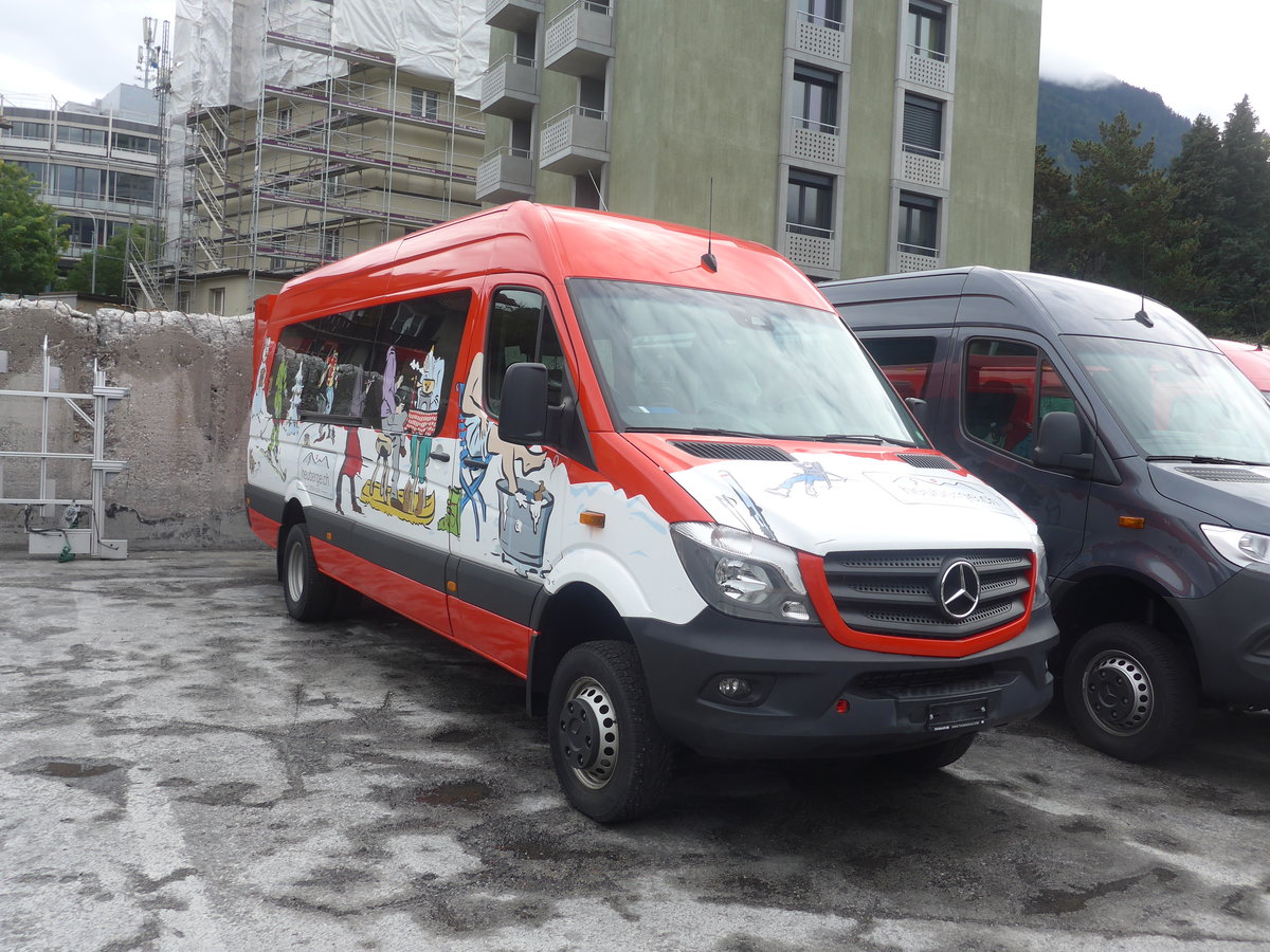 (210'024) - Heuberge, Fideris - Nr. 14 - Mercedes am 6. Oktober 2019 in Chur, Postgarage